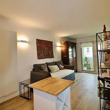 2 Pieces Avec Balcon - Parking - Proche Versailles Apartmán *