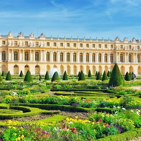 Apartmán 2 Pieces Avec Balcon - Parking - Proche Versailles